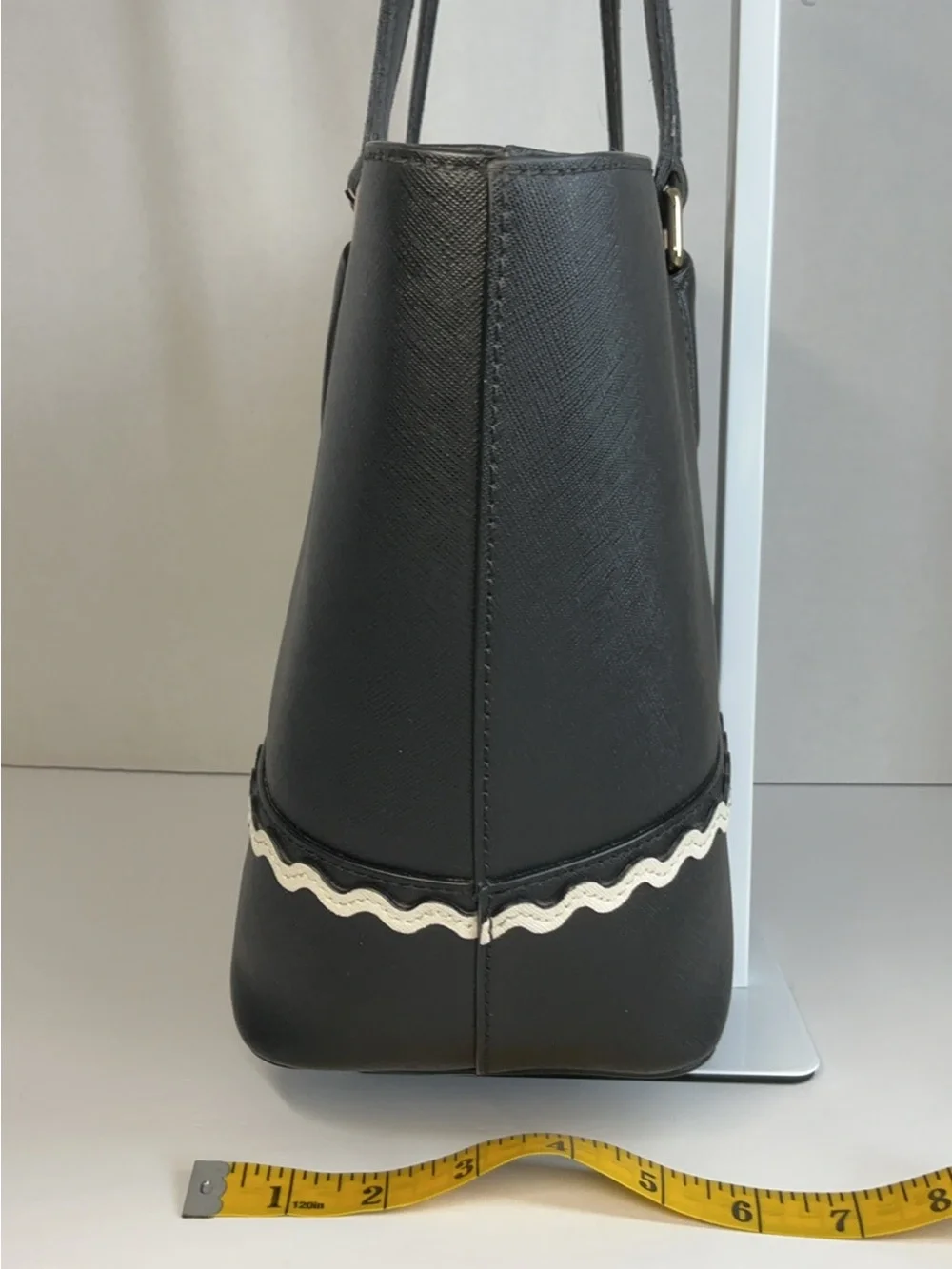 Kate Spade Laurel Way Ric Rac Small Dally tote bag